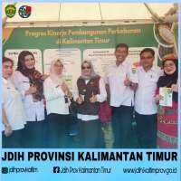 Mengunjungi Stand Expo pada Pesta Rakyat HUT Kaltim ke 66